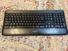 Logitech K800 Tastiera