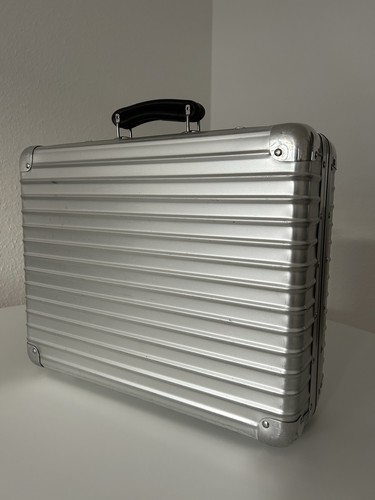 Rimowa classic flight attache - classic,