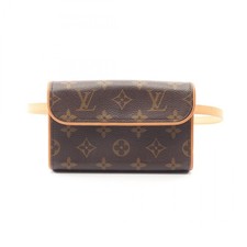 LOUIS VUITTON Pochette