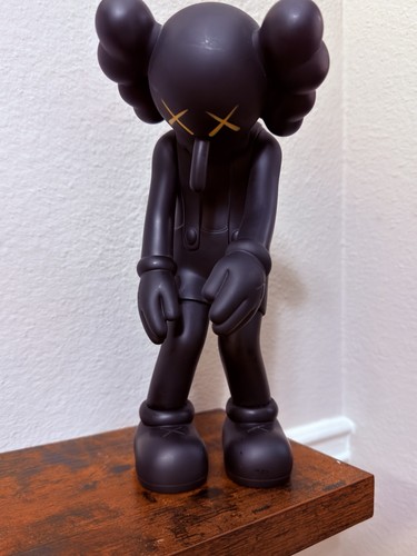 Kaws small lie companion vinyl - kaws,