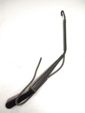 FRONT RIGHT WIPER ARM /