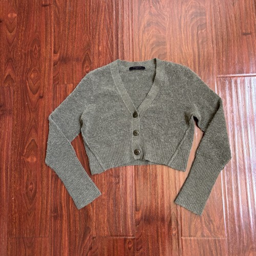 Maglione cardigan ritagliato