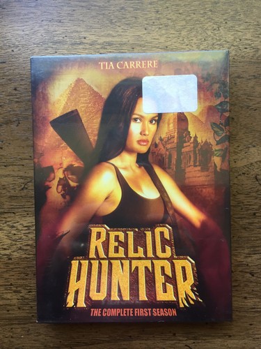 Relic hunter first season - hunter,