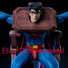 Statua in resina PKM Studios