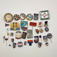 Lotto di 34 spillette da