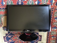 LG Flatron monitor W2486L