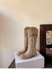 Stivali Cachi Scamosciati A