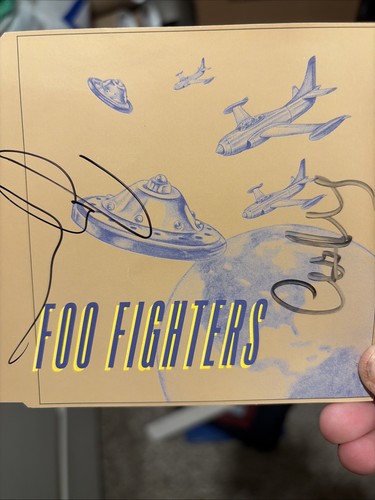 Foo fighters this - foo, "this