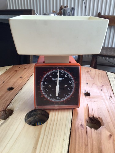 Vintage weighing scales - vintage,