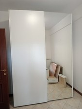 Armadio con 2 ante scorrevoli