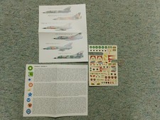 Decalcomanie Esci 1/72