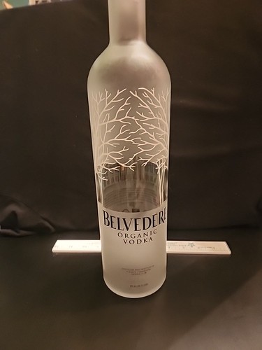 Bottiglia vuota belvedere - vuota,