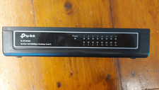 TP-LINK TL-SF1016D 16 Porte Switch alimentatore incluso