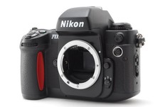 Corpo fotocamera Nikon F100 reflex pellicola 35 mm nero [come nuova] dal GIAPPONE