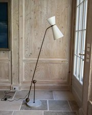 Bellissima lampada da terra