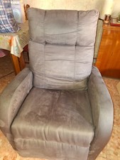 Poltrone per anziani alzapersone reclinablie