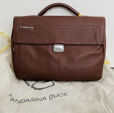 Mandarina Duck Executive