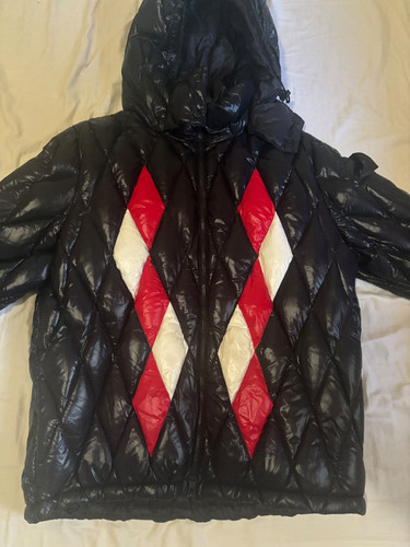 Moncler puffere coat - moncler,