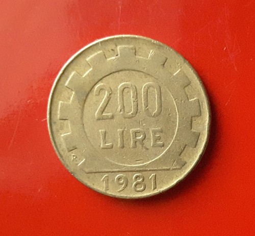 200 lire 1981 - 200, errore
