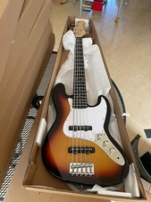 Basso Elettrico 5 Corde Jazz