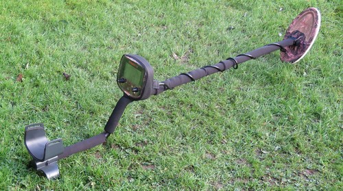 Fisher f19 cover metal - fisher,