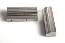 132106 LRP Engine Mount