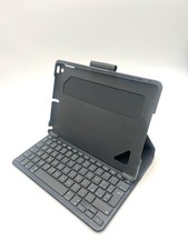 Logitech Custodia con tastiera Bluetooth per iPad 6ª generazione (9,7”)