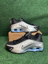 Nike Shox R4 - Argento