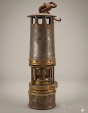 Lampada da minatore antica