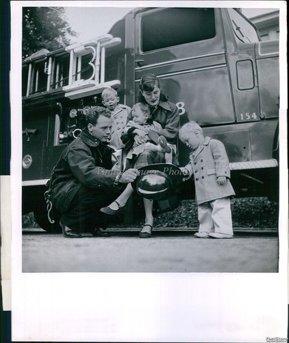 1952 michelle mitchell richard - michelle,