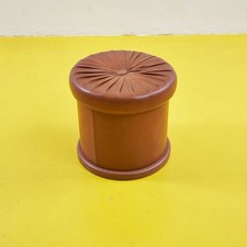 Pouf elegante in pelle con