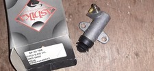 CILINDRO FRIZIONE SECONDARIO PER NISSAN PICK-UP TERRANO 8501188 NUOVO