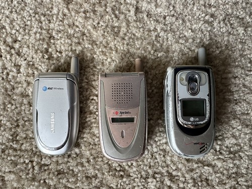 Lotto cellulari flip - , vintage