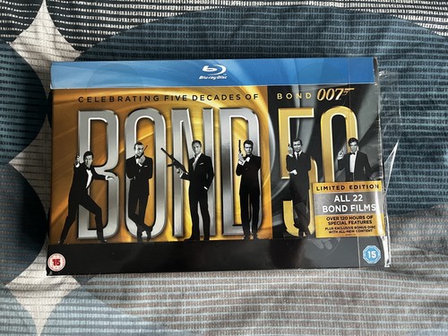 Bond 007 james - 007,