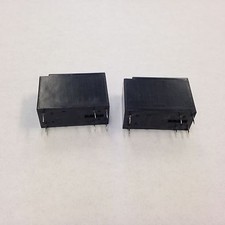  Due relè di uscita Nakamichi