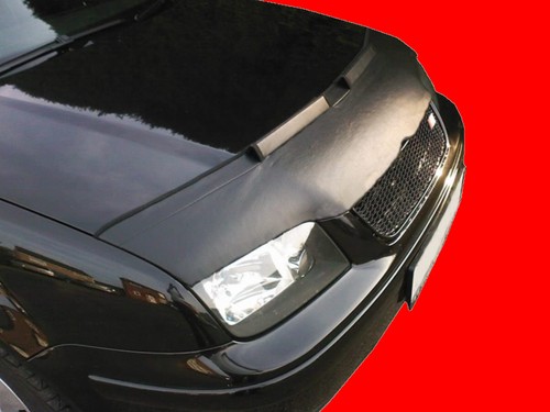 Reggiseno cofano - cofano, auto