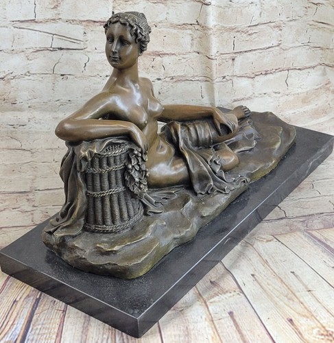 Insegna canova dea - canova, greca