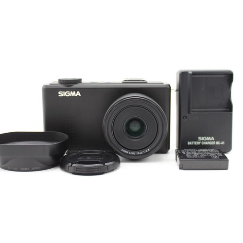 Fotocamera digitale compatta