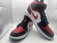 Air Jordan 1 Mid "Bred Toe"