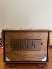 Shruti Box con chiave in legno