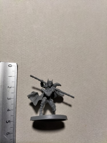 Huntress miniature batman - huntress, miniature/