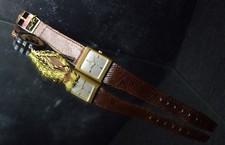 Omega De Ville T a n k Oro 18k