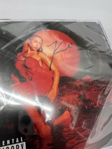 Kali uchis firmato red - uchis,