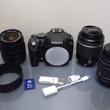 PENTAX K-m Include 3 obiettivi