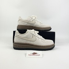 Nike Air Force 1 LUXE Light