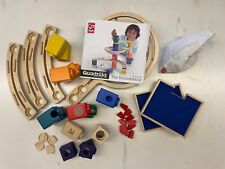 HAPE Quadrilla PISTA DELLE BIGLIE in legno The Roundabout + kit musicale