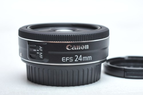 Canon obiettivo grandangolare
