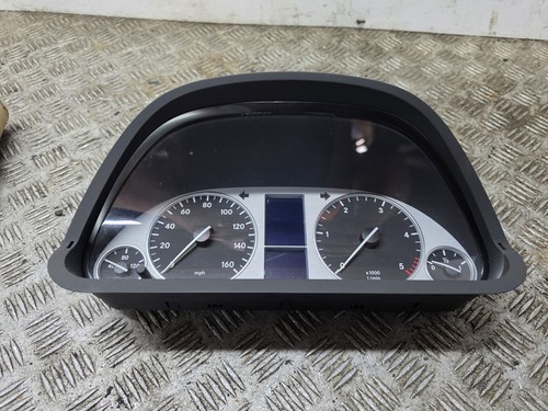 Quadro strumenti mercedes benz - strumenti, mercedes-benz