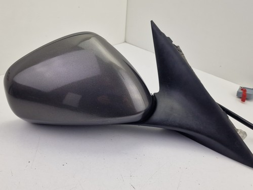 156080859 right rear - 156080859,