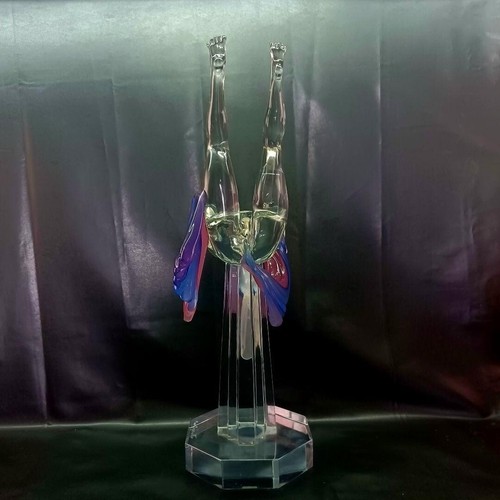 Splendida statuina grande nudo